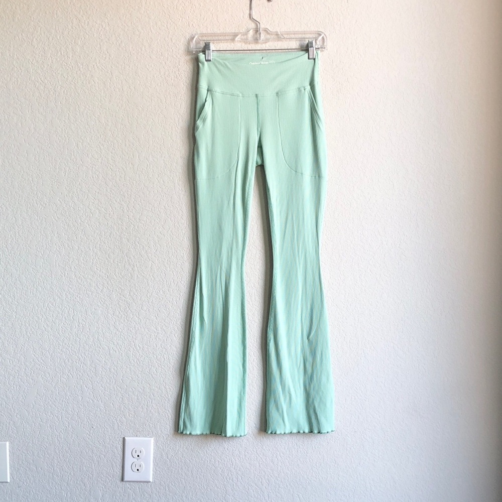Outdoor Voices Ribbed Flare Leggings Yoga Pants Seafoam Green Small